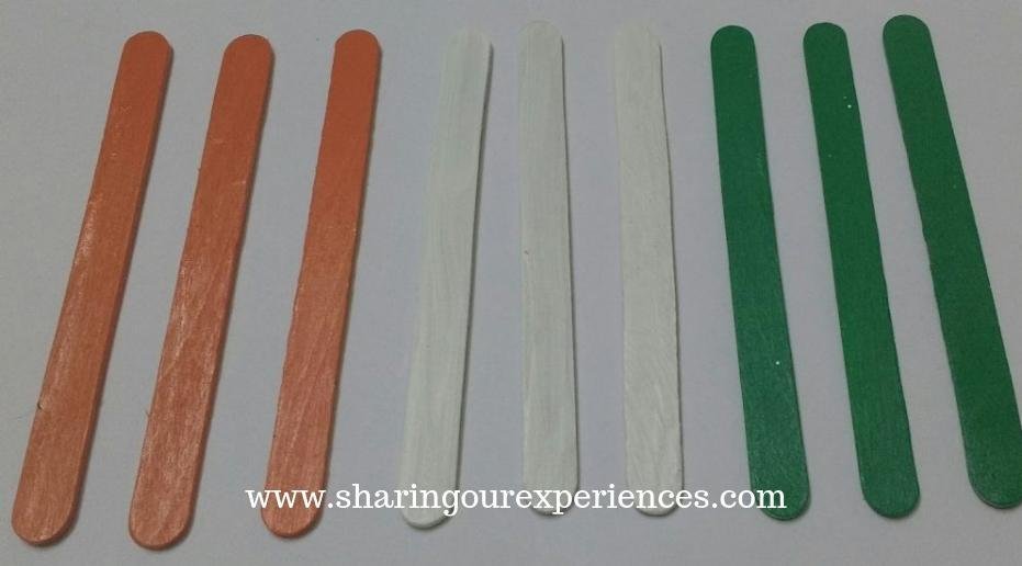 How to make Indian Flag with popsicle sticks. Easy craft for kids on Republic or Independence day. Perfect India themed decorations. Easy enough to be done by toddlers