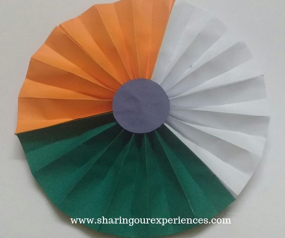 tricolor badge or flower with paper. How to make Tricolor paper flower craft with. Best out of waste crafts and decorations for Independence day or Republic day