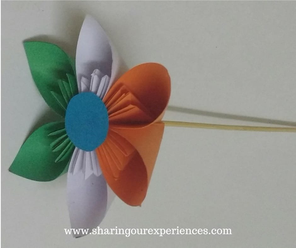 Step by Step tutorial with pictures on how to make Tricolor Kusudama Flower - Easy craft for Indian Independence Day or Republic Day