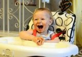 Tips for introducing solids to baby