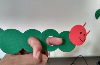 DIY Caterpillar Finger Puppet